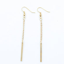 Load image into Gallery viewer, Long Gold Tassel Earring