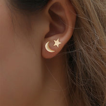 Load image into Gallery viewer, Star Moon Earring