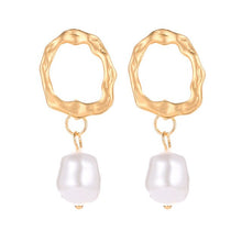 Load image into Gallery viewer, Dangle Earrings