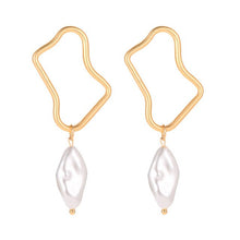 Load image into Gallery viewer, Dangle Earrings