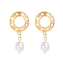 Load image into Gallery viewer, Dangle Earrings